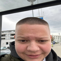 1084804